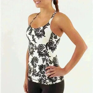 Lululemon free to be tank black white flora tank sz 6